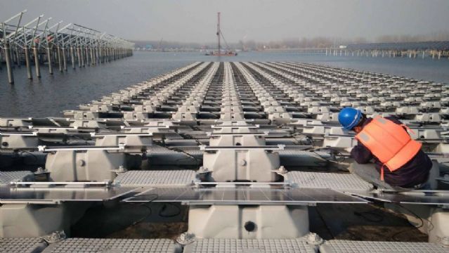 點擊查看詳細信息<br>標(biāo)題：微山漂浮式光伏項目 閱讀次數(shù)：2050